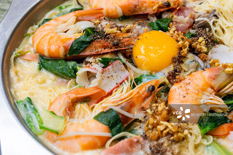 海鲜焖面图片素材