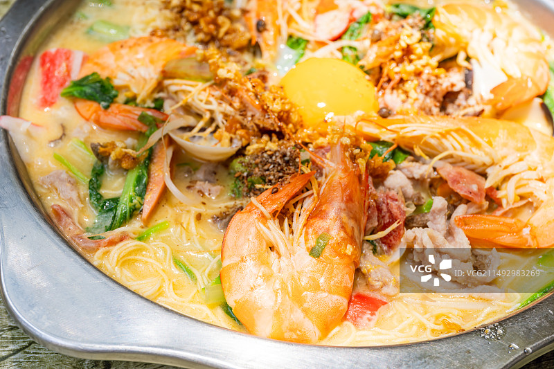 海鲜焖面图片素材