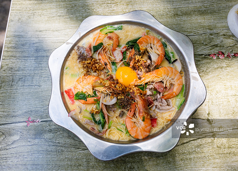 海鲜焖面图片素材