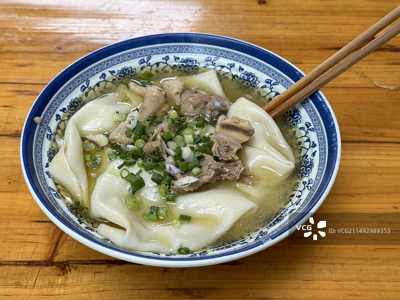 荣昌鸡汁铺盖面图片素材