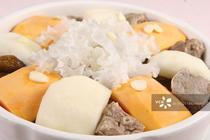 木瓜雪梨炖猪肺图片素材