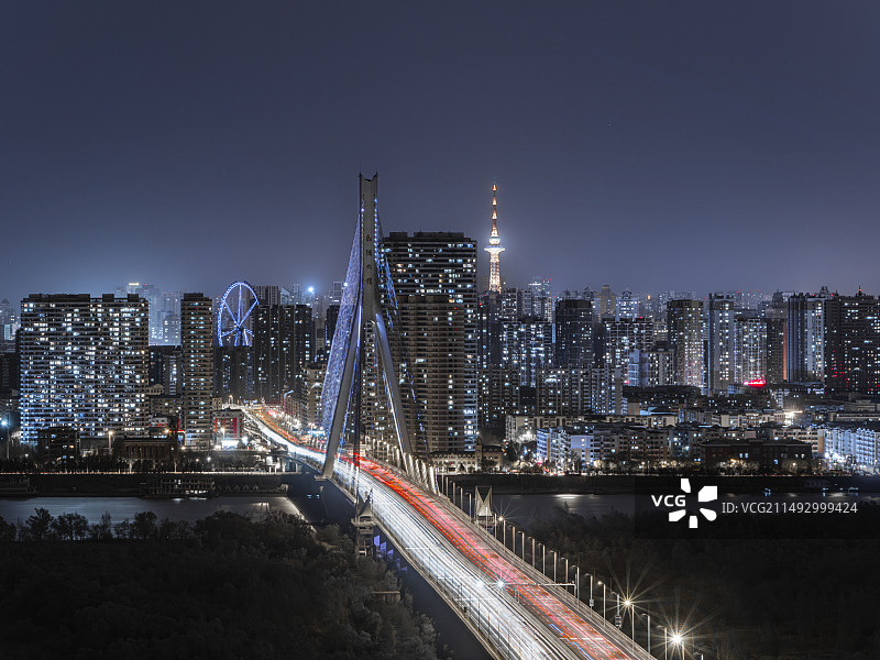 哈尔滨松浦大桥跨江龙图片素材