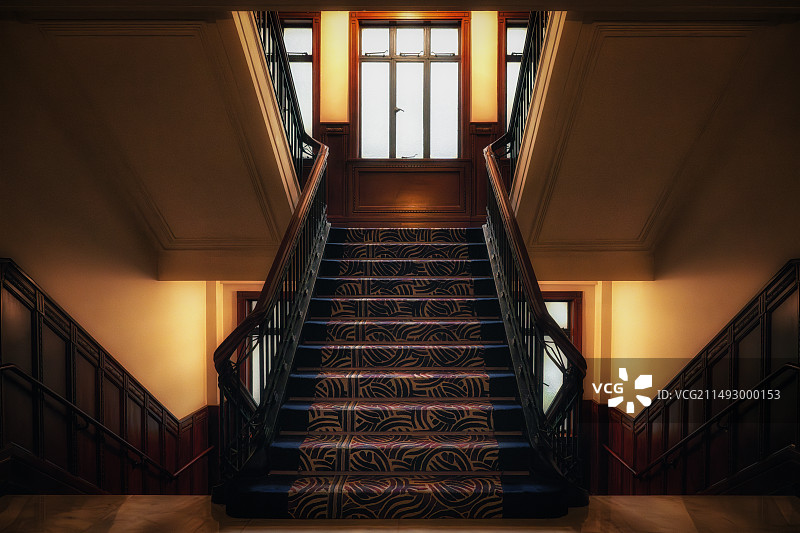 繁花与和平饭店图片素材