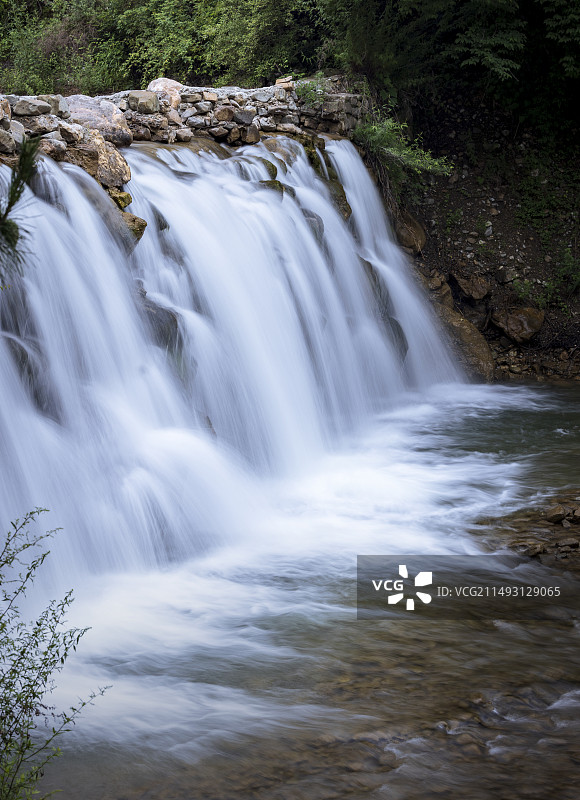 国家地质公园甘肃陇南宕昌县城及官峨沟旅游景区风光图片素材
