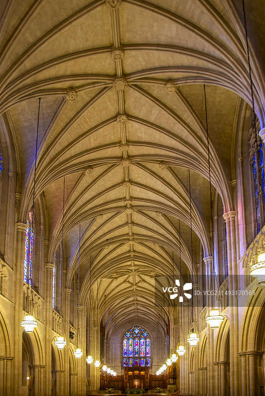 秋天，黄昏，美国杜克大学，杜克大教堂，圣三一学院图片素材