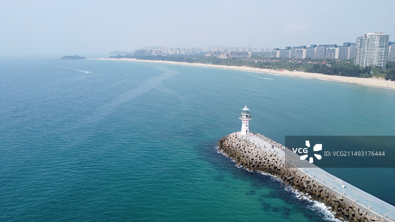 陵水清水湾自由灯塔图片素材