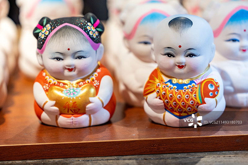 江苏省无锡市惠山古镇工艺品惠山泥人静物摄影图片素材