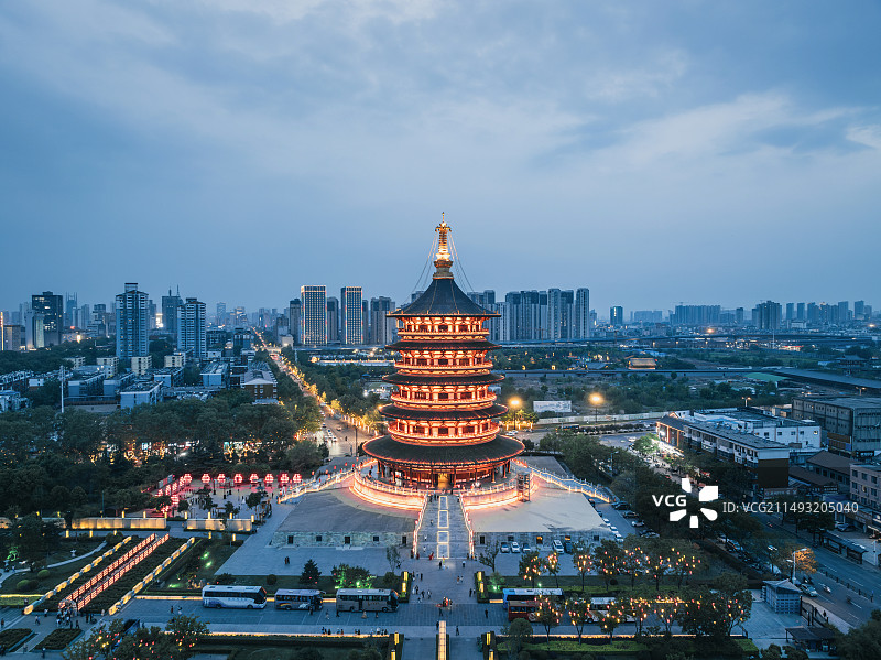 河南省洛阳市天堂明堂夜景（航拍）图片素材
