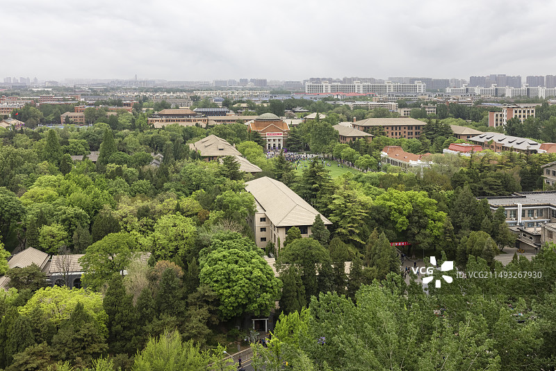 高视角俯视清华大学校园全景图片素材