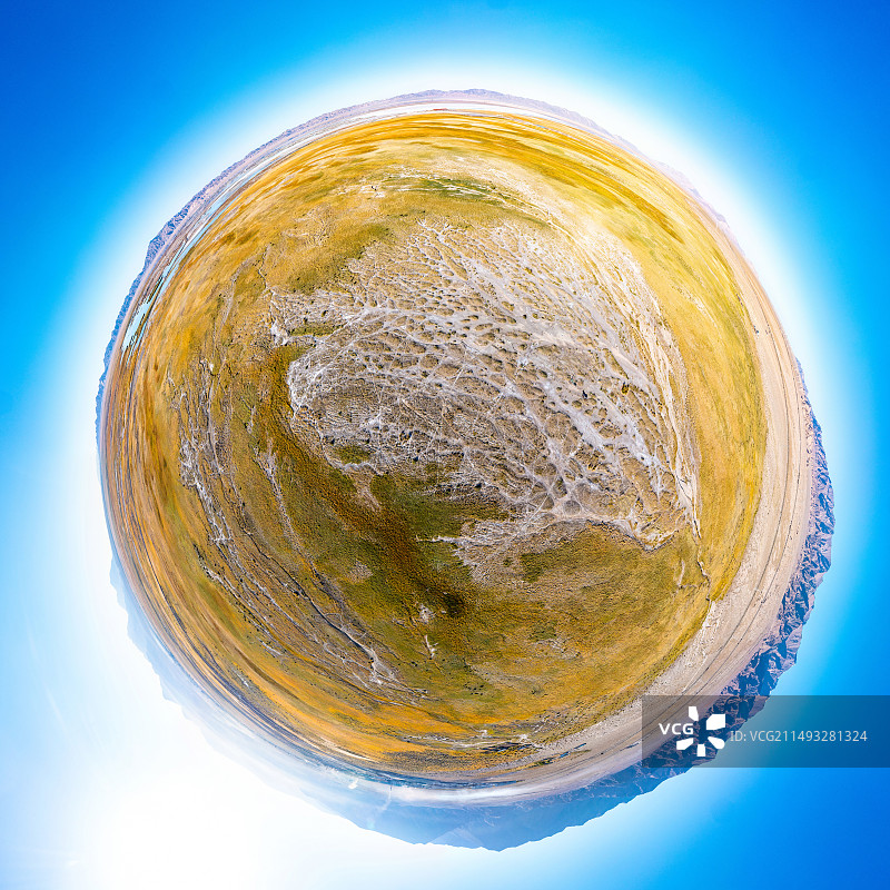 2021.9.7航拍青海省海西大柴旦翡翠湖图片素材