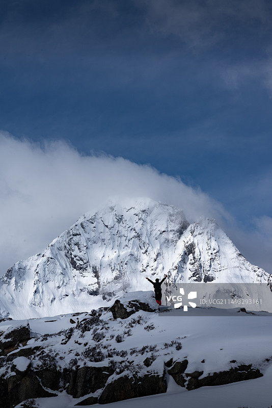 小金县雪山图片素材