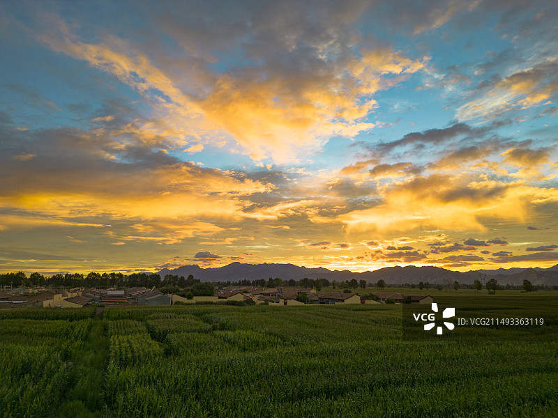 内蒙古呼和浩特土默特左旗田园风光航拍图片素材