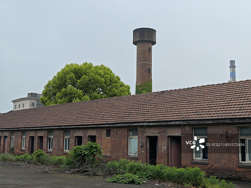 龙吴路4900号 上海石英玻璃厂 吴泾砖瓦厂 吴泾工业区转型 砖木结构老厂房 工业遗存图片素材