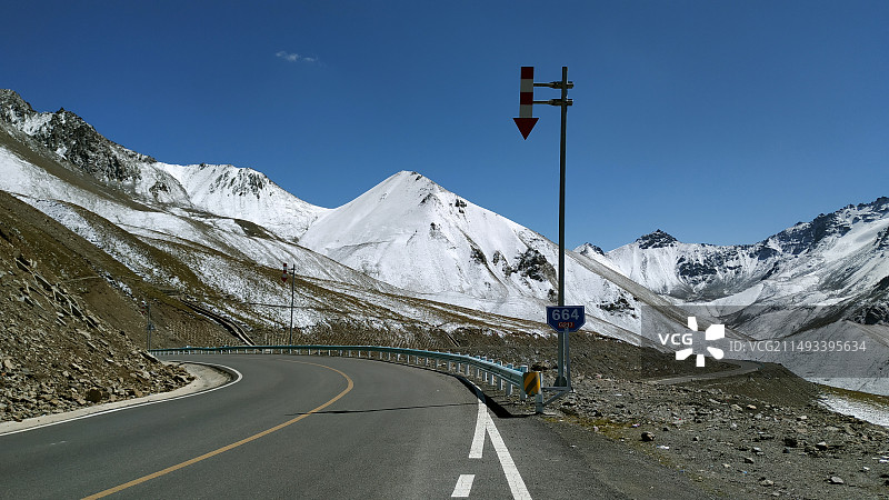 独库公路北段图片素材