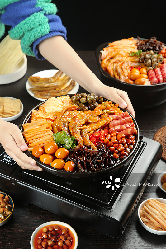 鸭脚煲图片素材