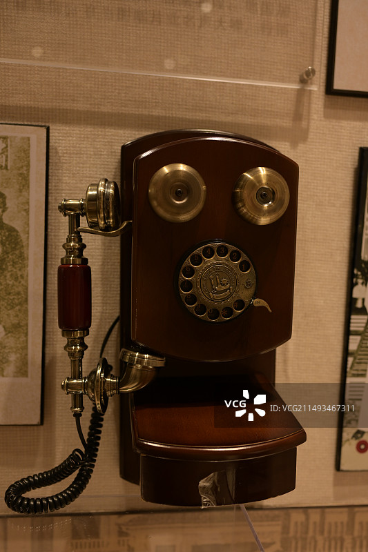 老式电话机图片素材
