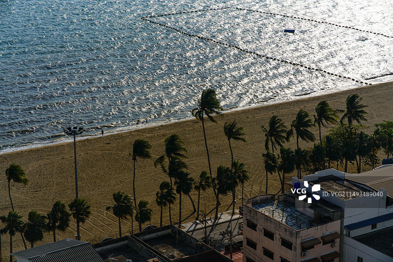 泰国芭提雅中天海滩图片素材