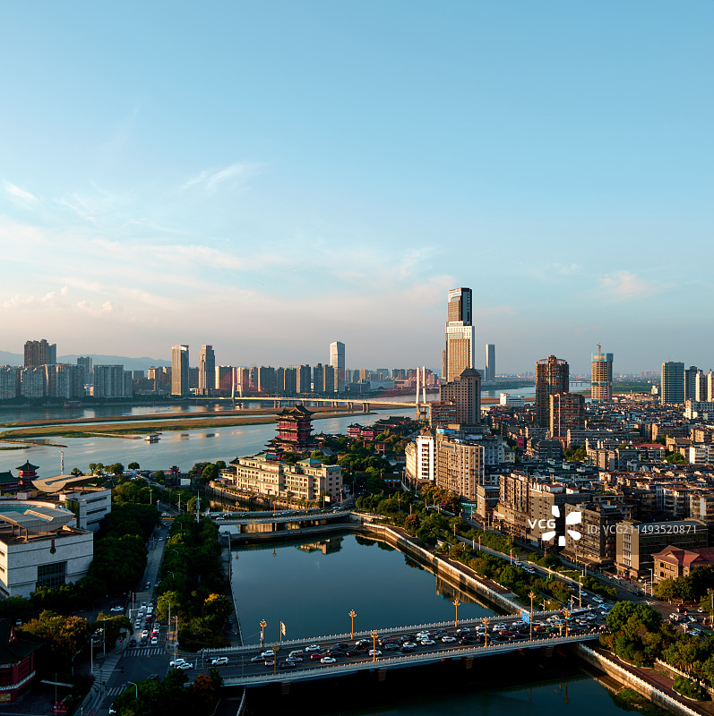 抚河赣江滕王阁红谷滩同框图片素材