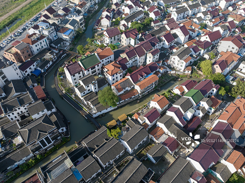 航拍上海湾区金山嘴渔村图片素材