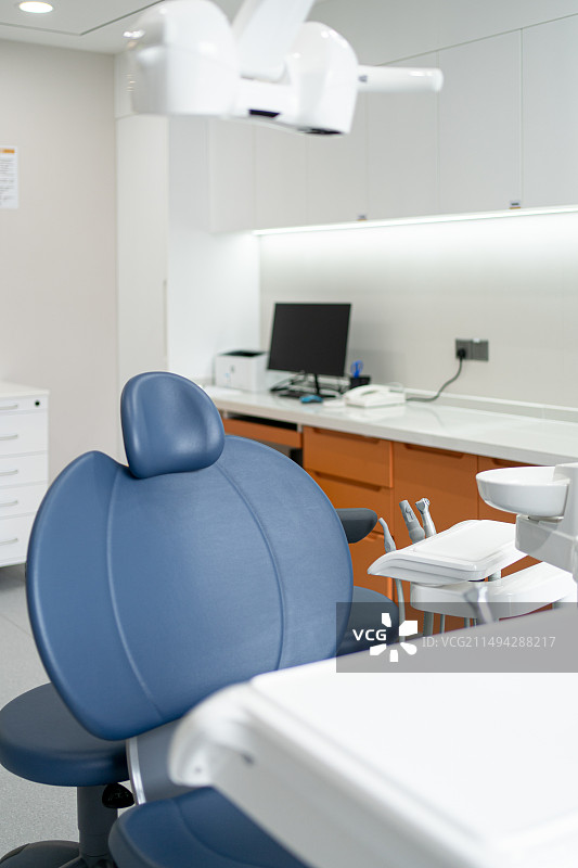 医院内牙科诊所器械牙科设备仪器实拍图图片素材