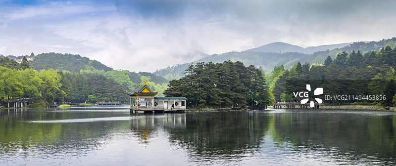 庐山如琴湖风光图片素材