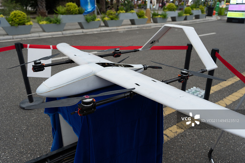 VT4垂直起降固定翼无人机图片素材