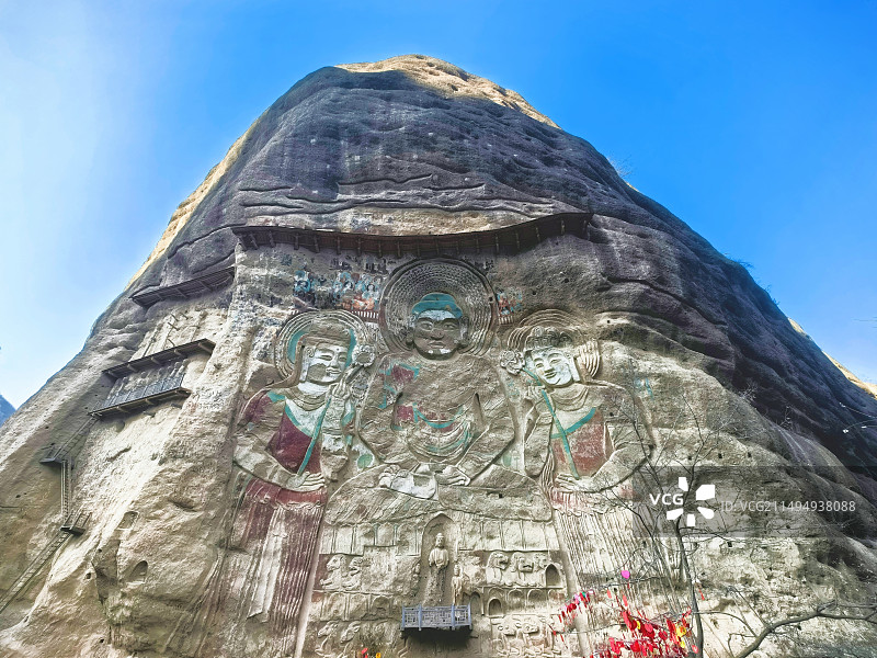 甘肃武山水帘洞摩崖大佛图片素材