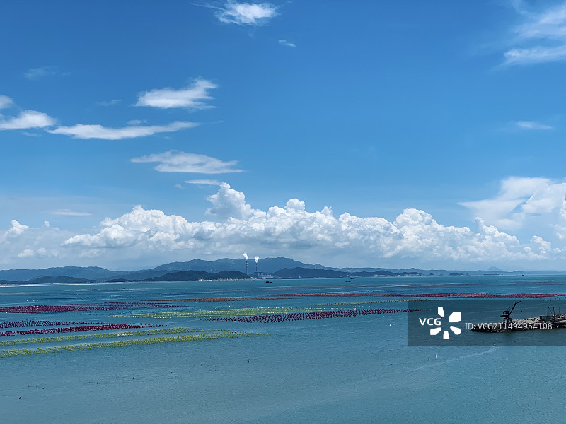 海上渔场水产蓝天白云海洋图片素材