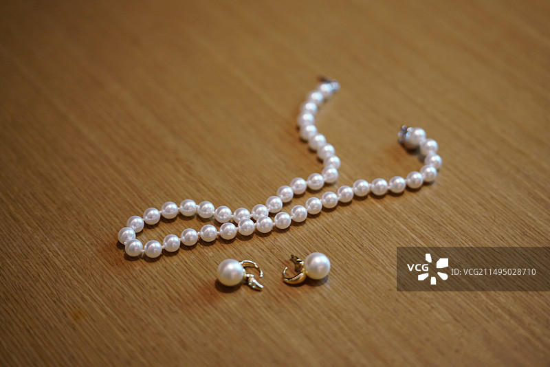 珍珠项链特写图片素材