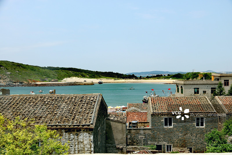 福建福州平潭岛仙人井景区视角海洋礁石村落建筑图片素材