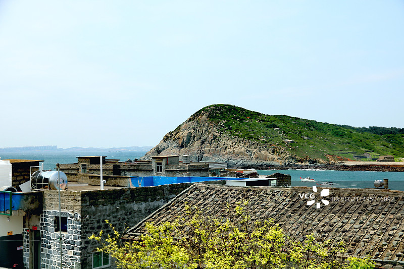 福建福州平潭岛仙人井景区视角海洋礁石村落建筑图片素材