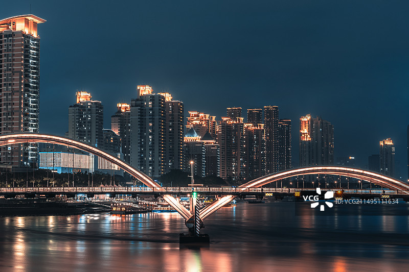 壮观的福州解放大桥夜景图片素材