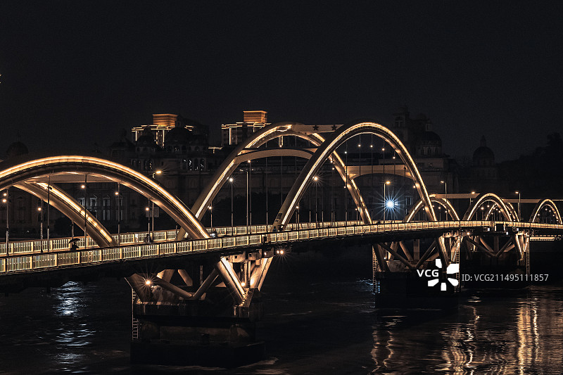 福州解放大桥_夜景金色之美图片素材