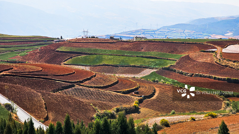 多彩的红土地图片素材