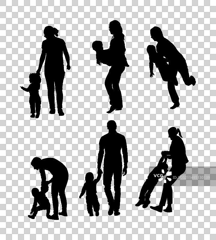 母亲教婴儿走路剪影图片素材