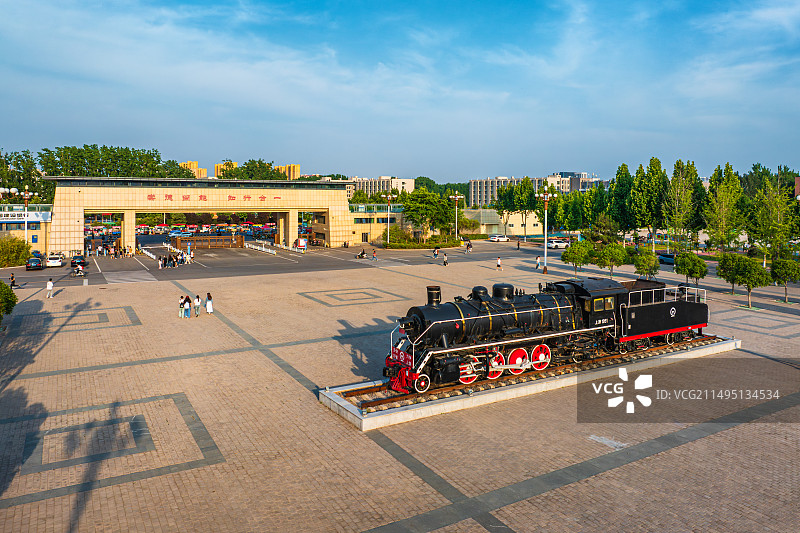 航拍郑州铁路职业技术学院图片素材