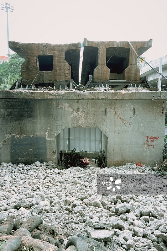 拆除中的珠江大桥东桥铁路引桥图片素材