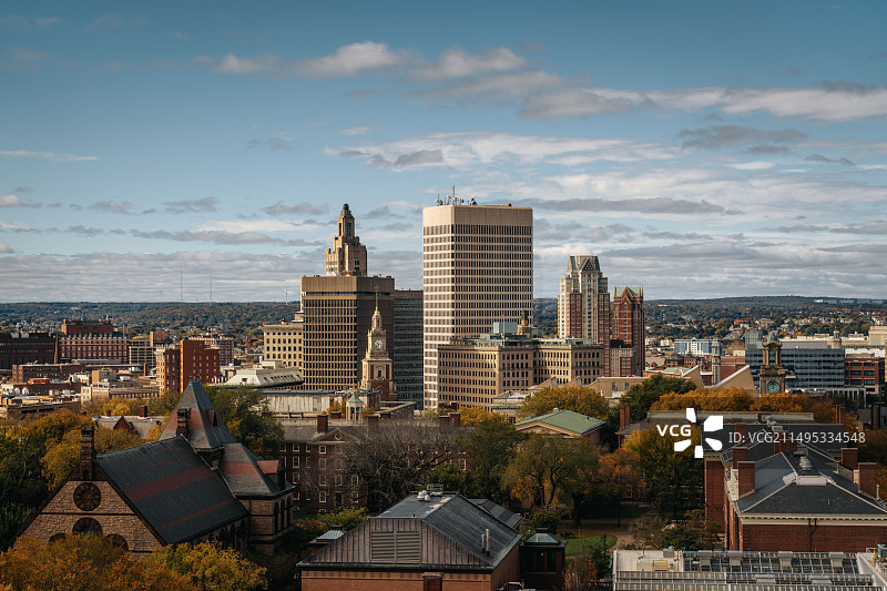 布朗大学金色秋日-美国罗德岛图片素材