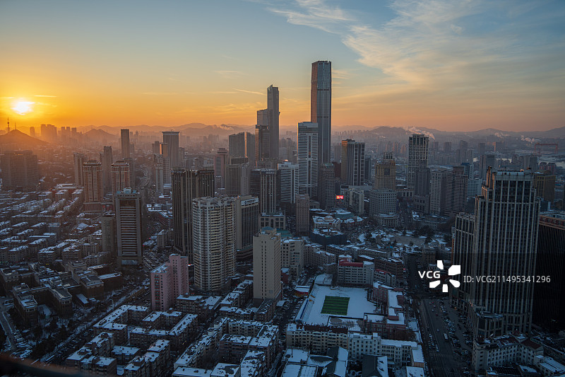 大连中山广场日落图片素材