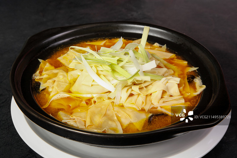 中餐美食-水煮牛百叶图片素材