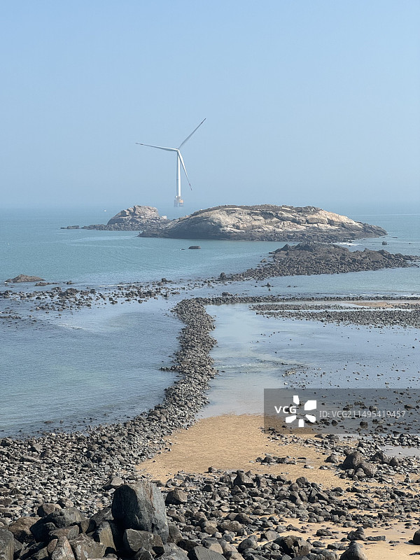 平潭的风车·礁石·海图片素材