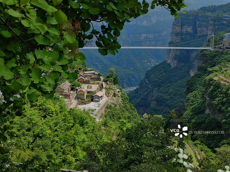山里人家河南林州太行大峡谷图片素材