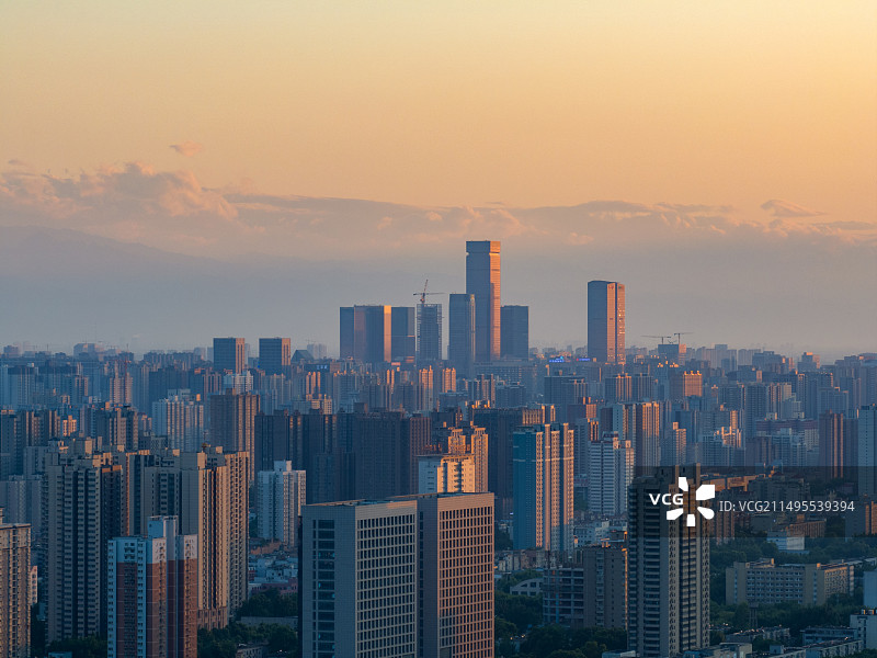 西安大雁塔大唐不夜城黄昏夜景航拍图片素材