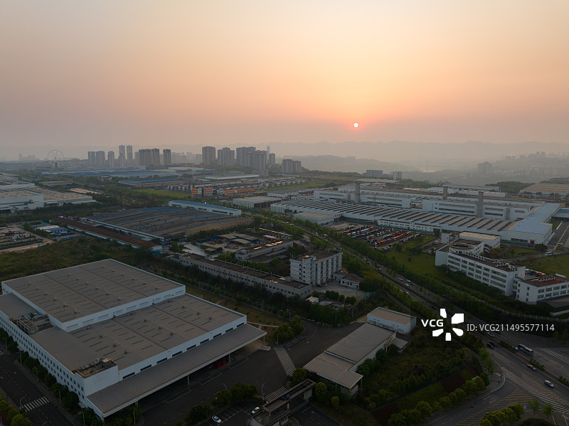 日落时分重庆渝北产业园航拍视角图片素材