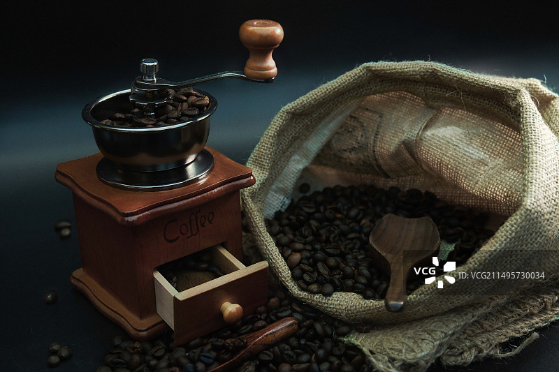手摇咖啡机图片素材