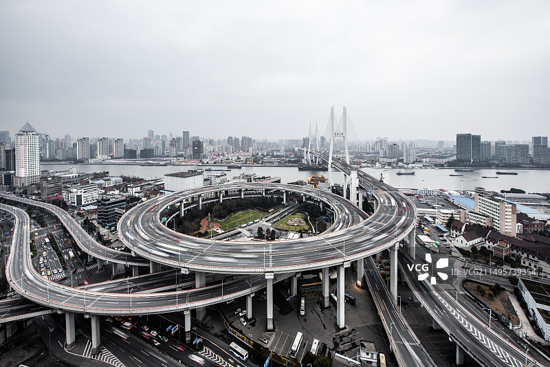 上海交通南浦大桥圆形盘龙引桥日落四个时刻图片素材