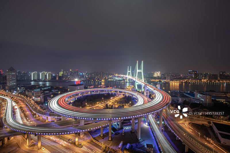 上海交通南浦大桥圆形盘龙引桥日落四个时刻图片素材