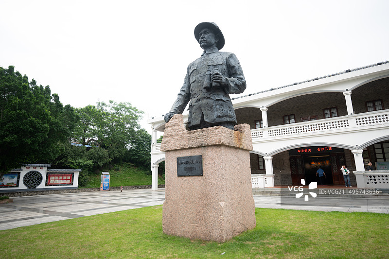 广东韶关市区  北伐战争纪念馆-孙中山雕像图片素材