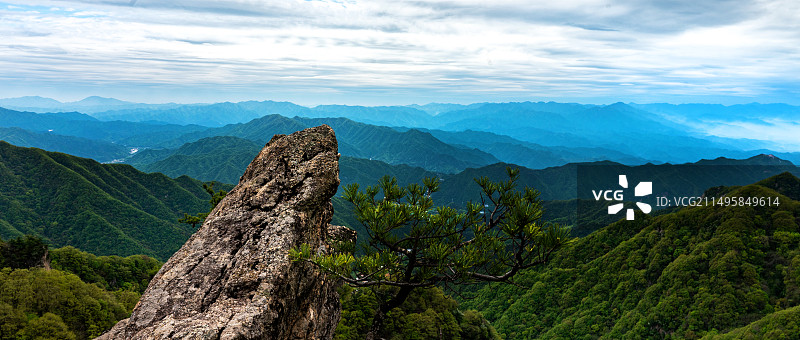 松石览峰图片素材