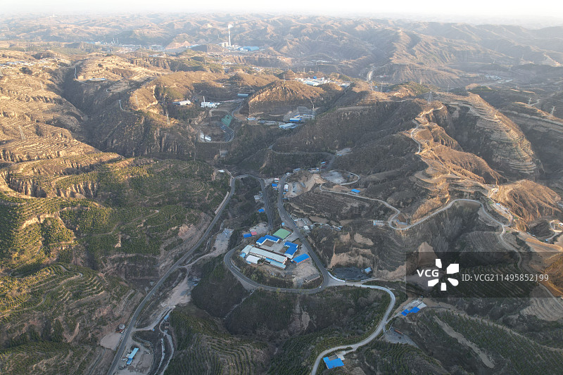 吕梁山中的民居图片素材